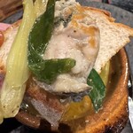 Pub & Grill 7 TAPS TAVERN - 