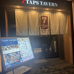 Pub & Grill 7 TAPS TAVERN - 