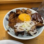 中華そば 喜富 - チャーシュー卵飯