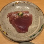 すしやのたい悟 - 戻りカツオの刺身（気仙沼）