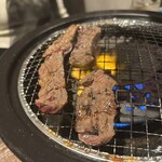 和牛ホルモン一頭買い うしはち - 