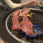 和牛ホルモン一頭買い うしはち - 