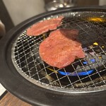 和牛ホルモン一頭買い うしはち - 