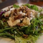 bistro bouquet - 林檎、ナッツ、ブルーチーズのサラダ