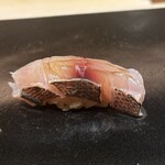 渋谷 鮨らぼ - イサキ　5日熟成