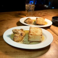 カルネジーオ イースト - 