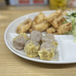 一芳亭 本店 - 豚天定食1,000円
                                (豚天としゅうまい)