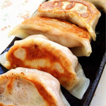 王記餃子房 - 焼き餃子！