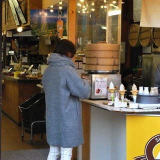 軽井沢物産館_2