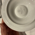 プレスキル - レイノー (RAYNAUD): フランスの陶磁器ブランド