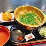 もつ次郎 - もつ鍋ら〜めん+コロッケ