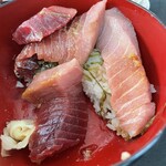 市場食堂 - 食べ掛けで汚くてスミマセン