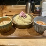 あいだや - つけ汁2種つけめん(豚骨魚介･坦々)、麺400hに増量