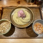 あいだや - つけ汁2種つけめん(豚骨魚介･坦々)、麺400hに増量