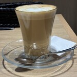 Paul Bassett - ホットカフェラテ