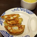 バーミヤン - 餃子３個