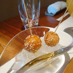 キュイジーヌ[s] ミッシェル・トロワグロ - アミューズ。