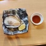 ネオ和食居酒屋 あなたに会いたくて。 I miss you 船橋店 - 生牡蠣649円