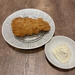 ひるとんヨルホル 安本  - 単　アジフライ