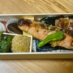 海苔弁八重八 - 