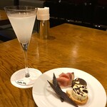 カーヴ - ギムレット＆アミューズ