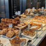 Kona Coffee Purveyors | b. patisserie - 