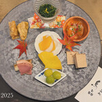 鳥品 - 【2025/11】季節の前菜の盛り合わせ