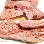 ランチ限定20食カルビ150g \1,300 2014.11.19