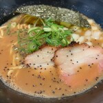 猫ニ叉タビ - 濃厚醤油ラーメン