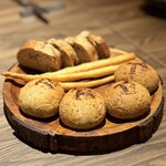 トラットリア トロンコ - パン