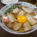 泉善 - 生玉子入り 特中華そば