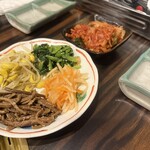 炭火焼肉 朴乃店 - 