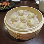 京鼎樓 - 上海蟹味噌入り小籠包