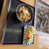 六合の郷 しらすな - けんちん蕎1300円麦(奥様)天ぷら(シェア)600円
