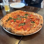 トラットリア エ ピッツェリア アミーチ - マリナーラ コン アッチューゲ