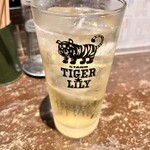 スタンド タイガーリリー - 