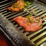 焼肉人生ツネちゃん - 