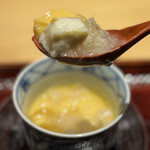 ふぐまどんな - とらふぐとフカヒレの茶碗蒸し