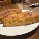 Bonne chance! M - かぼちゃとチーズ、ドライアプリコットのケークサレ