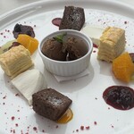 アマルフィイ デラセーラ - 