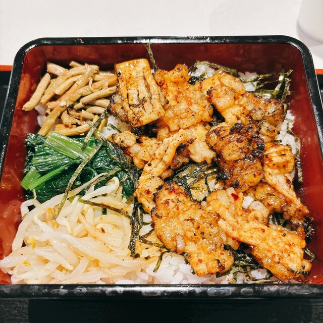 虎厨房 - 帯広（肉料理）の写真