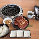 焼肉ウエスト - 料理写真: