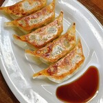 九州ラーメン友理 - ギョーザ　450円税込