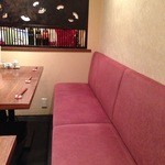 おでんと地酒の店 暖だん - ソファー席