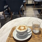 エクセルシオール カフェ 三宮センター街店 - 