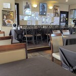 ツル茶ん - 2階席は貸し切り状態