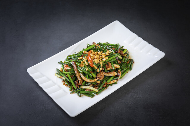 威皇花雕醉鶏鍋&広東料理 六本木店