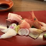 お万菜割烹 能加万菜 郷 - お造りからクオリティに感動。金箔付き