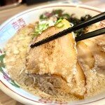 麺や 貴一 - 背脂煮干中華 TPチャーシュー3枚