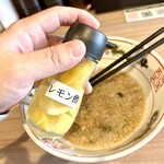 麺や 貴一 - レモン酢